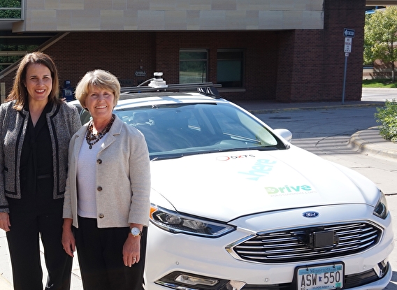 U of M President Joan Gabel and CTS Director Laurie McGinnis